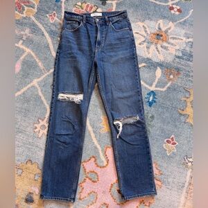 Abercrombie Ankle Straight Ultra High Rise Jean, Medium Destroy wash, size 27L